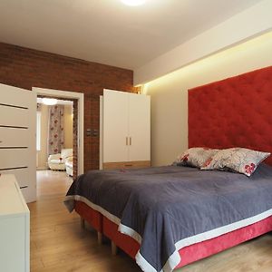 Grand Tourist Simple Rest Apartments